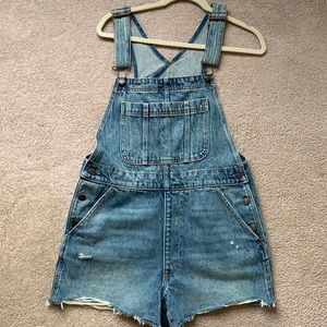 Abercrombie overalls size M, never worn